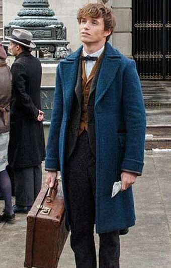 fantastic beasts eddie redmayne coat