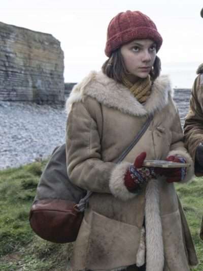Dafne Keen His Dark Materials Lyra Belacqua Fur Shearling Coat