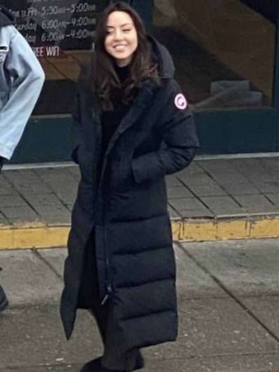 Happiest Season Aubrey Plaza Black Puffer Coat