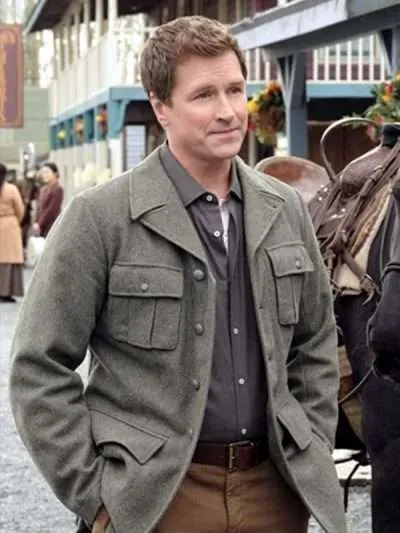 When Calls The Heart Daniel Lissing Coat