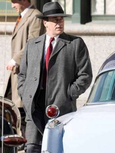 No Sudden move Jon Hamm Gray Coat
