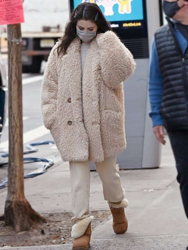 Selena-Gomez-Beige-Fur-Coat
