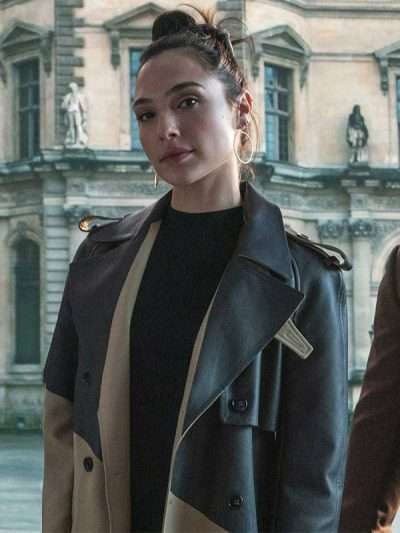 The Bishop Red Notice 2021 Gal Gadot Trench Coat
