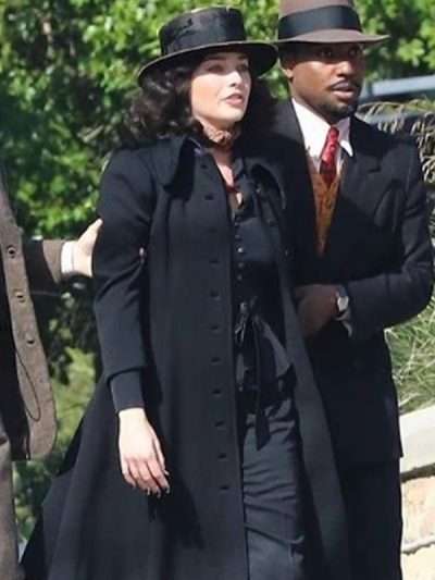 Margot Robbie Amsterdam 2022 Trench Coat