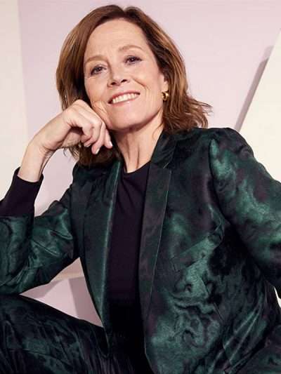 Sigourney Weaver Avatar The Way of Water Movie Event Green Blazer