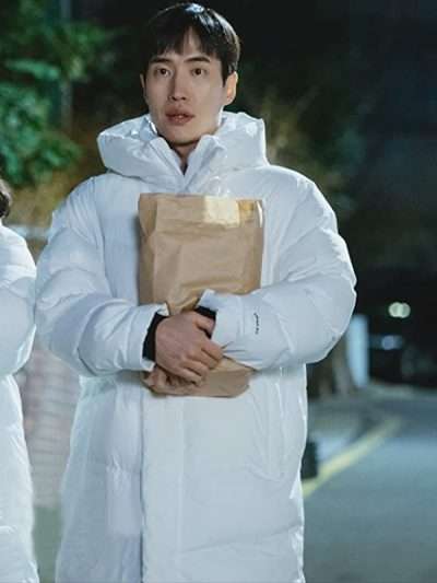 Jong-Hyeop Chae Love All Play White Puffer Coat