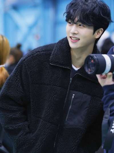 Kim Mu-Jun Love All Play Black Jacket