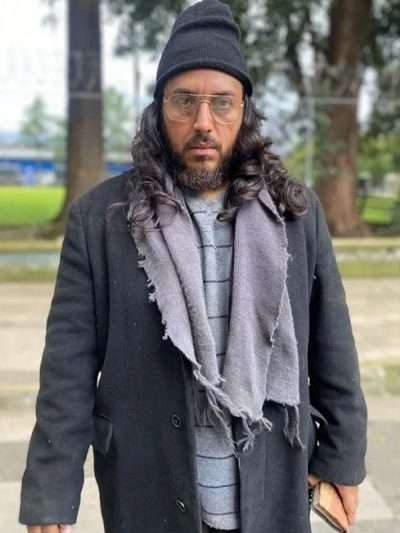Andrés Restrepo Sara: La fuerza del mar Black Wool Coat