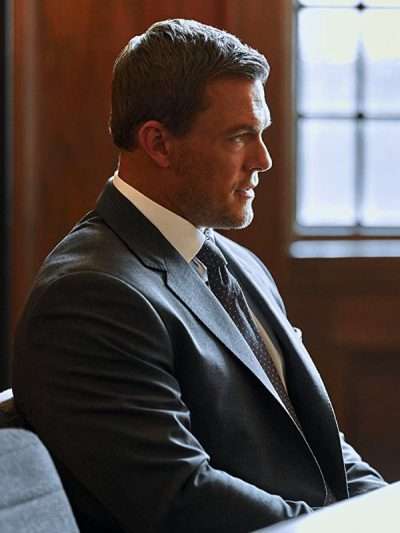 Alan Ritchson Reacher S01 Suit