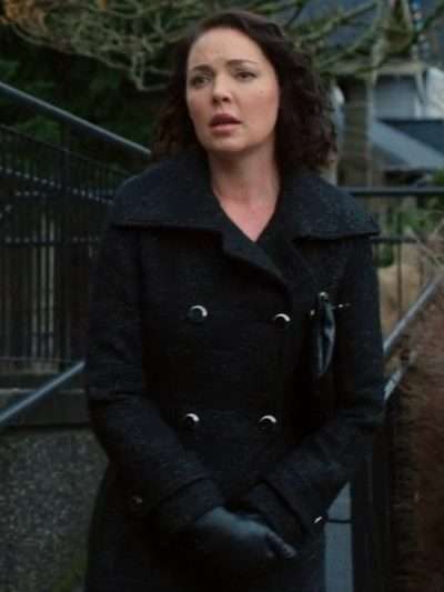 Tully Hart Firefly Lane S02 Black Coat