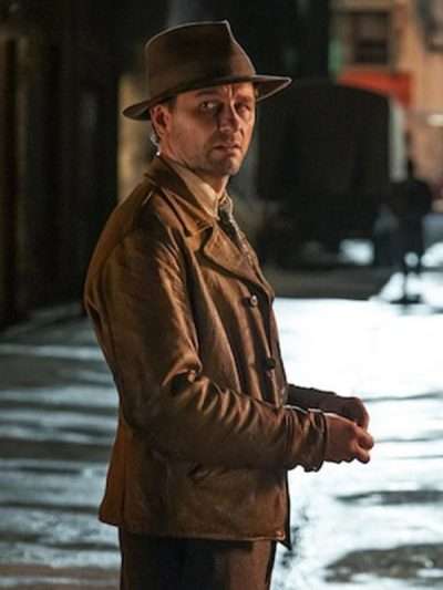Perry Mason S01 Matthew Rhys Brown Jacket
