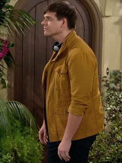 Xander The Neighborhood S04 Brown Jacket