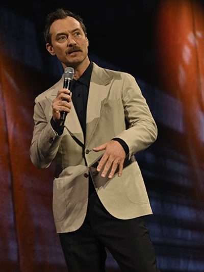 Jude Law Star Wars Skeleton Crew Blazer