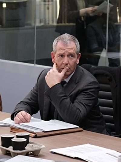 Ben Mendelsohn To Catch a Killer 2023 Suit