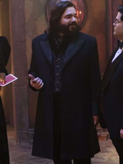 Laszlo Cravensworth What We Do in the Shadows S03 Black Coat