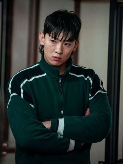 Kim Jin-young Zombieverse Green Jacket