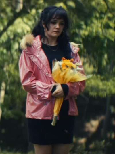 Olivia Cooke The Good Mother 2023 Pink Jacket