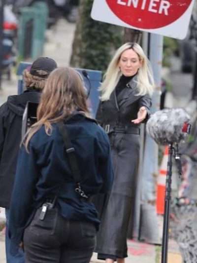 Uma Thurman The Kill Room 2023 Black Leather Coat