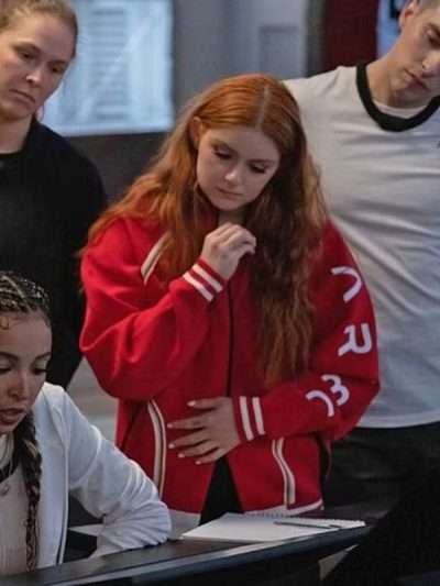 Ariel Winter Stars On Mars S01 Red Jacket