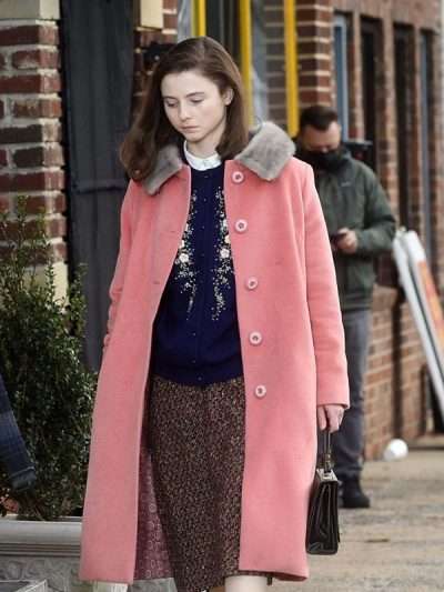 Thomasin McKenzie Eileen 2023 Pink Coat