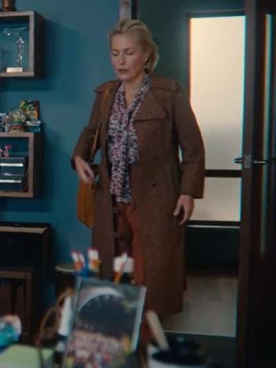 Jean Milburn Sex Education S04 Brown Coat
