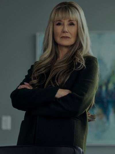 Madeline Usher The Fall of the House of Usher 2023 Black Coat