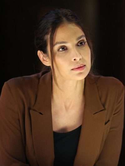 Daphne Finch The Company You Keep S01 Blazer