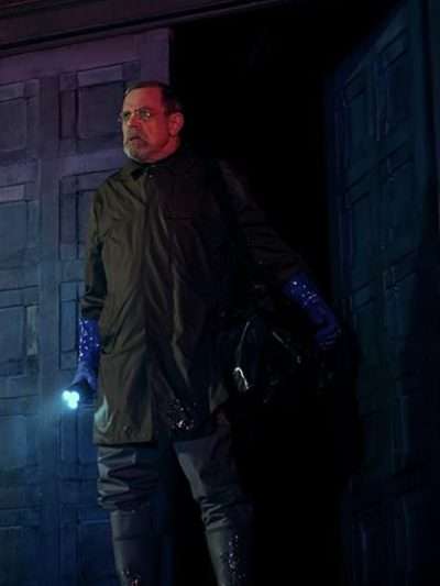 Arthur Pym The Fall of the House of Usher Black Coat