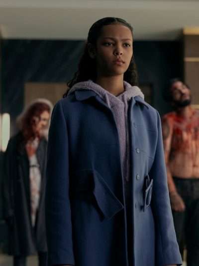 Lenore The Fall of the House of Usher S01 Blue Coat
