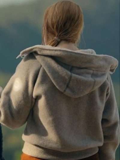 Melinda Monroe Virgin River S05 Grey Hooded Jacket