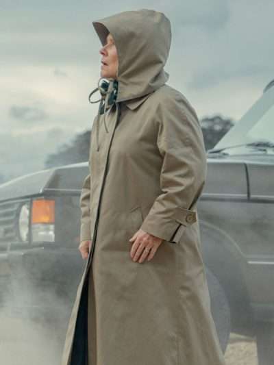 Elizabeth II The Crown S06 Coat