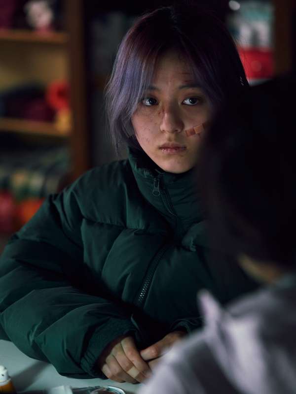 Park Ji-hu Concrete Utopia 2023 Green Jacket