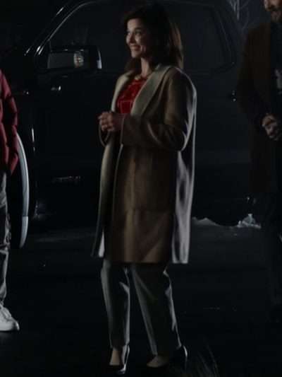 Erin Boyes It's a Wonderful Knife 2023 Brown Coat
