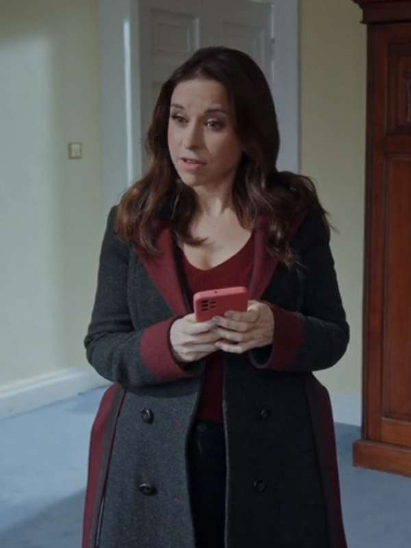 A Merry Scottish Christmas 2023 Lacey Chabert Coat