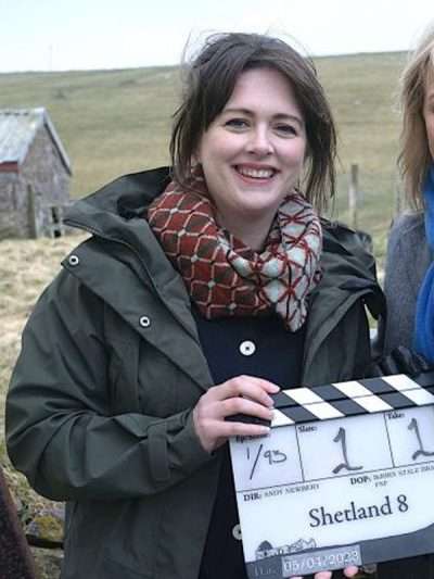 DS Alison McIntosh Shetland S08 Green Hooded Jacket