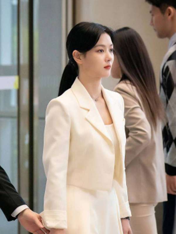 Do Do-hee My Demon Off White Blazer