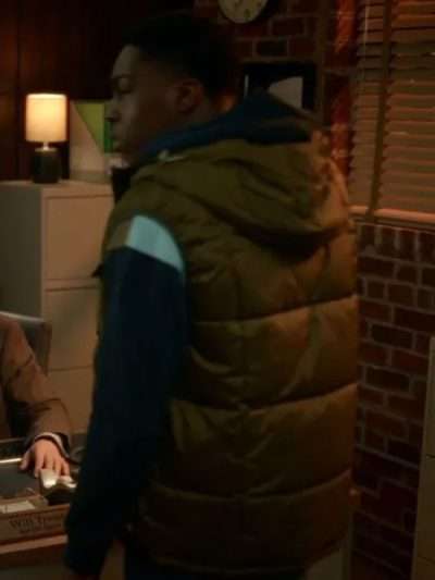Jeremy Mitchell Will Trent 2023 Puffer Vest