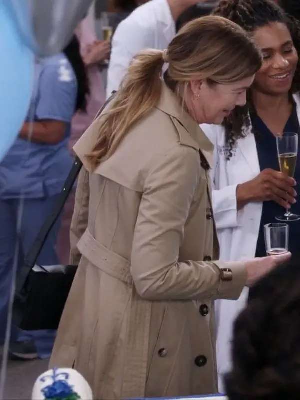 Ellen Pompeo Grey's Anatomy S19 Dr. Meredith Grey Beige Trench Coat