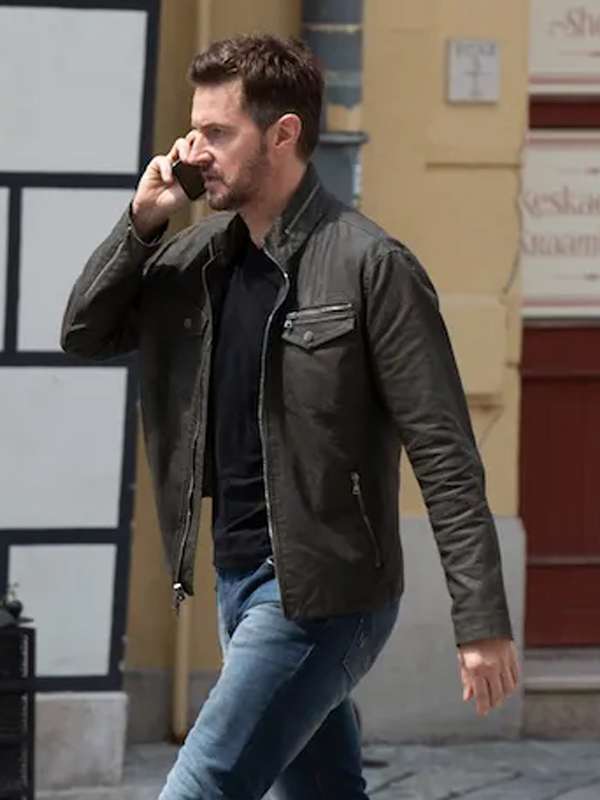 Richard Armitage Berlin Station Black Jacket