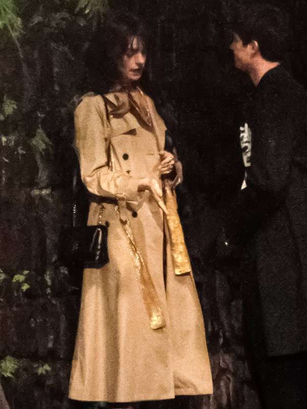 Anne Hathaway The Idea of You Cotton Trench Coat