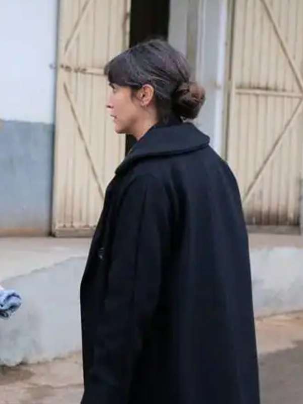 María Between Lands Black Wool Coat