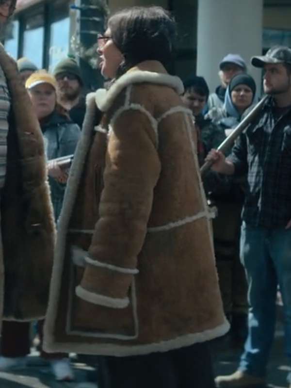 Megan Mullally The Umbrella Academy S04 Brown Leather Coat
