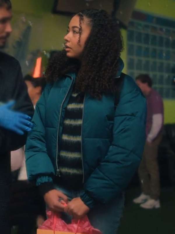Millie Davis The Umbrella Academy S04 Claire Hargreeves Green Puffer Jacket