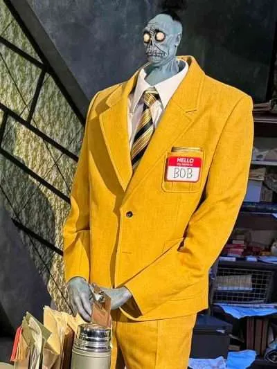 Beetlejuice Beetlejuice Bob the Shrinker Head Yellow Suit Guy