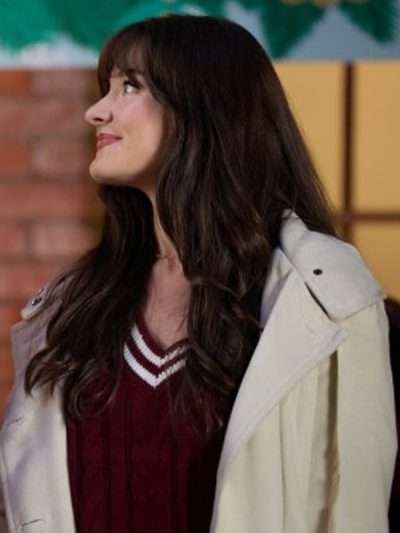 Eva Bourne A '90s Christmas 2024 White Jacket