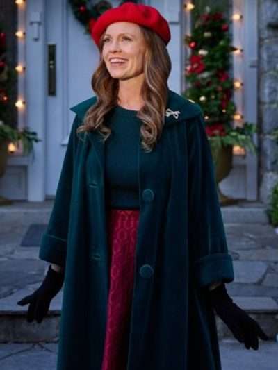 Rachel Boston Debbie Macomber's Joyful Mrs. Miracle Velvet Coat