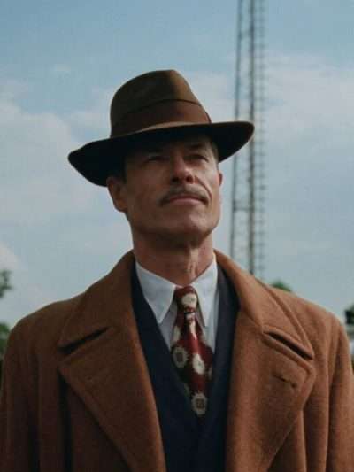 Guy Pearce The Brutalist 2025 Brown Coat