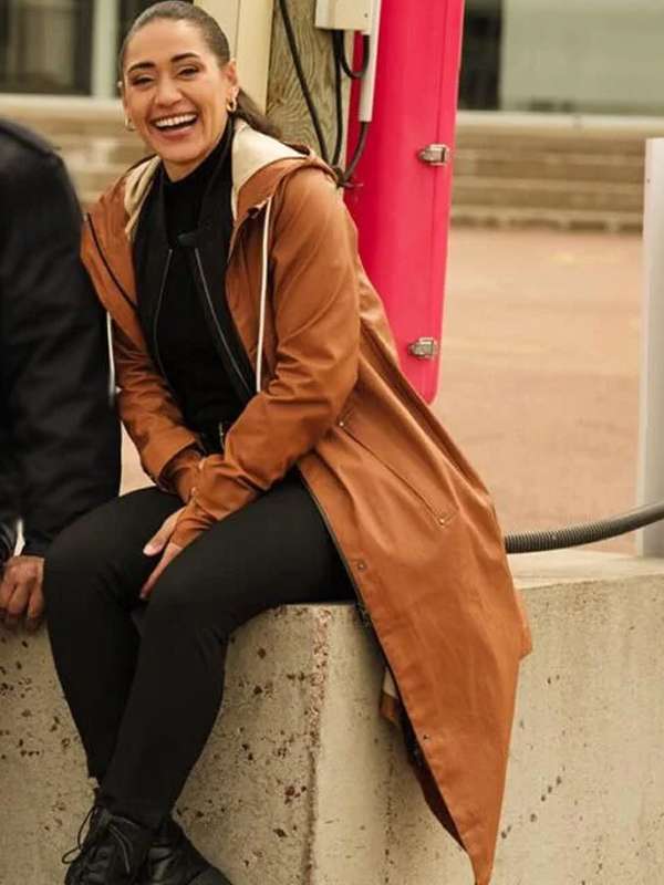 Joséphine Jobert Saint-Pierre Brown Coat
