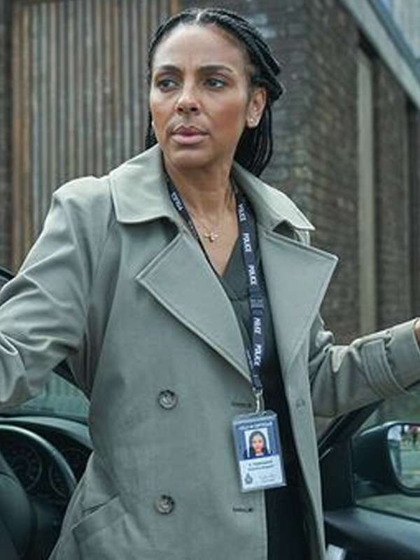 DS Jenn Townsend TV Series The Bay S05 Grey Coat