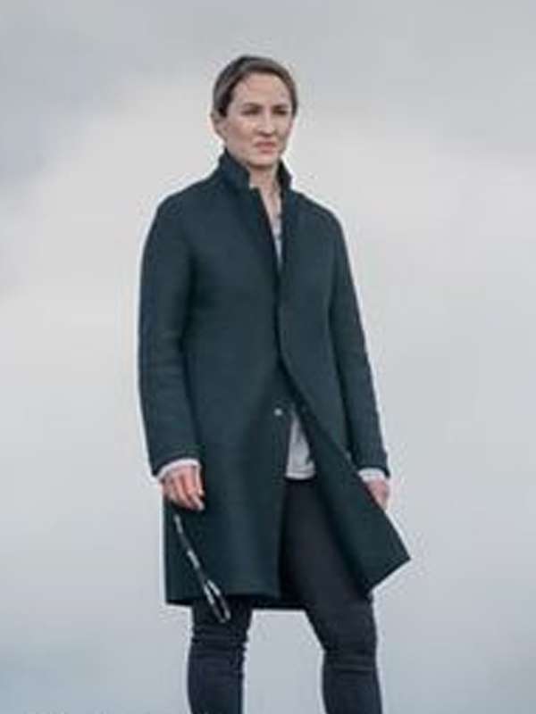 DC Lisa Armstrong The Bay Black Wool Coat